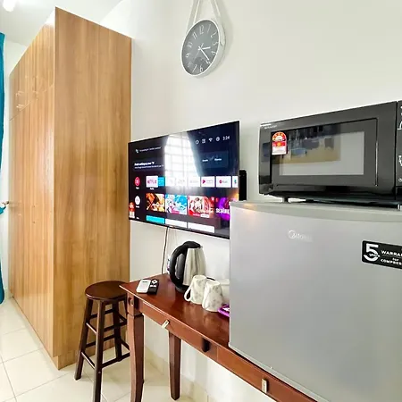 Alanis Studio Suite {Shortstay} Sepang Exterior photo