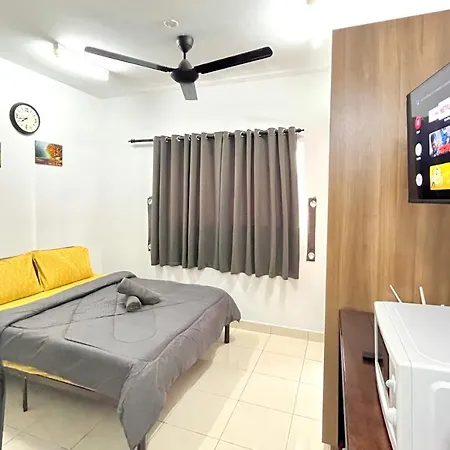 Alanis Studio Suite {Shortstay} Sepang Exterior photo